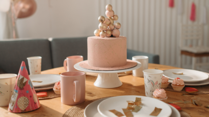 Tips for Planning Your Baby's First Birthday, birthday cake